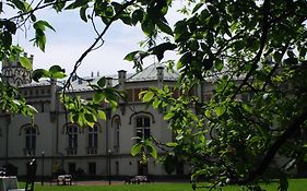 Paszkowka Palace Hotel And Park Complex